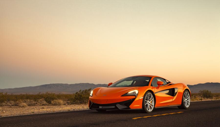  McLaren 570S Coupe 2015 года  (фото 33 из 38)